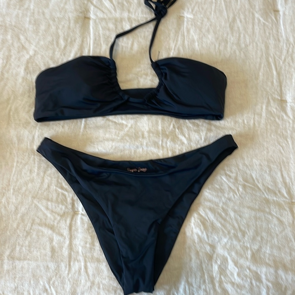 Halter bikini! Washed but never worn💜